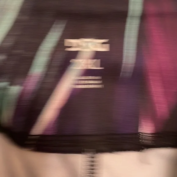 EUC Women’s DSG cropped legging​ - Picture 4 of 5